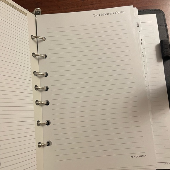 AT-A-GLANCE Undated Faux Leather Fashion Starter Set, 7 Ring, Black, Desk Size - Picture 6 of 14